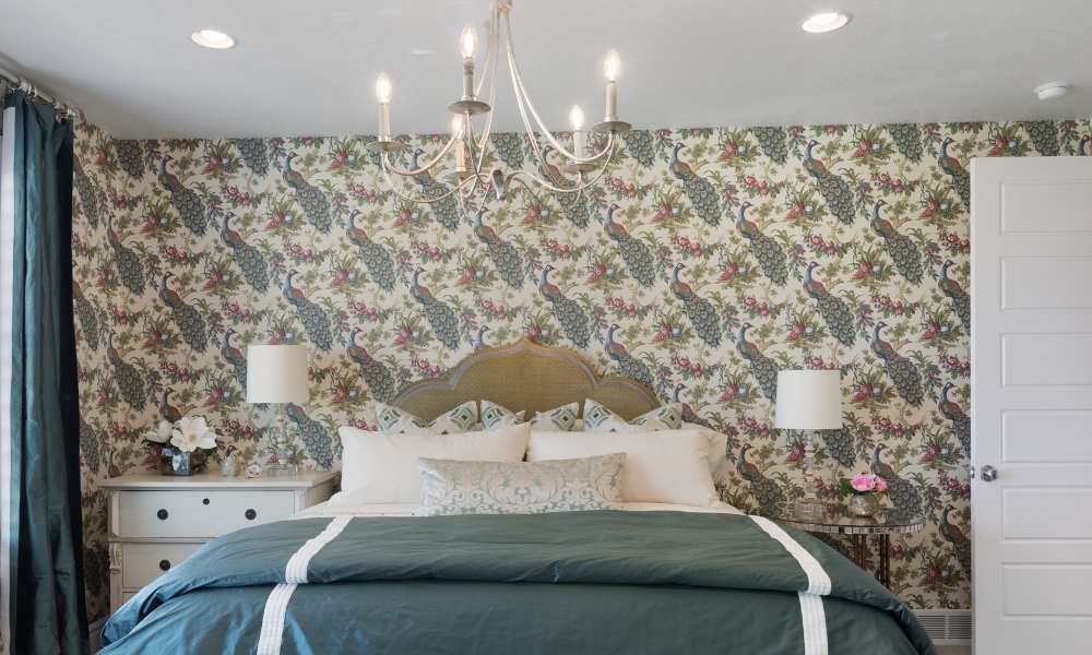 Application of bedroom decor: