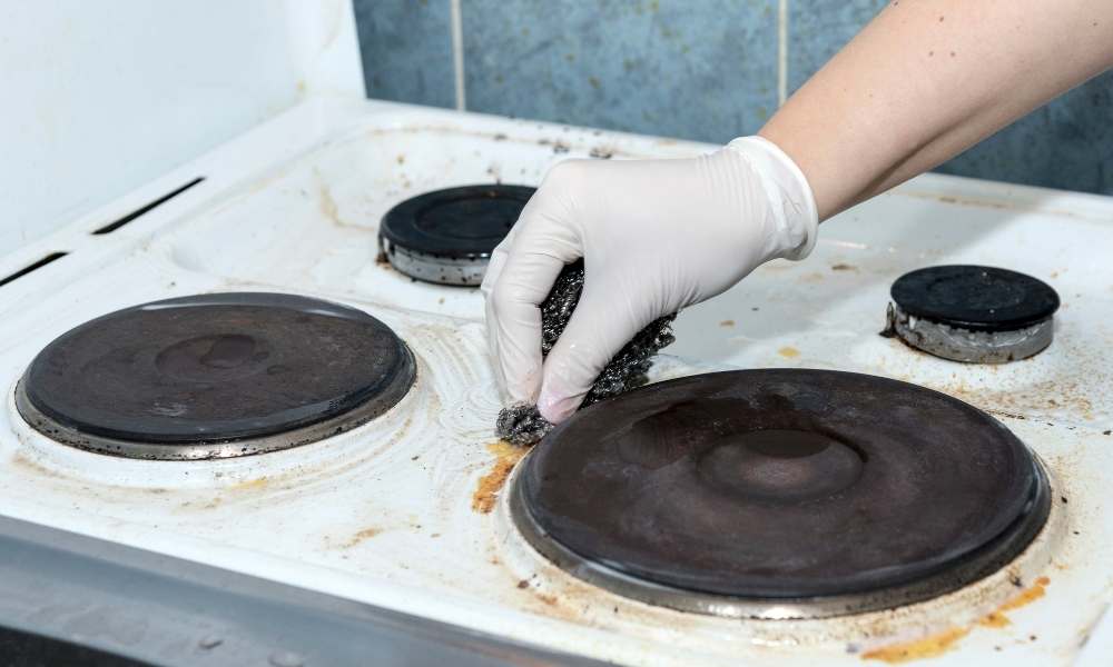 Process Clean a Glass Top Stove with Burnt on Food