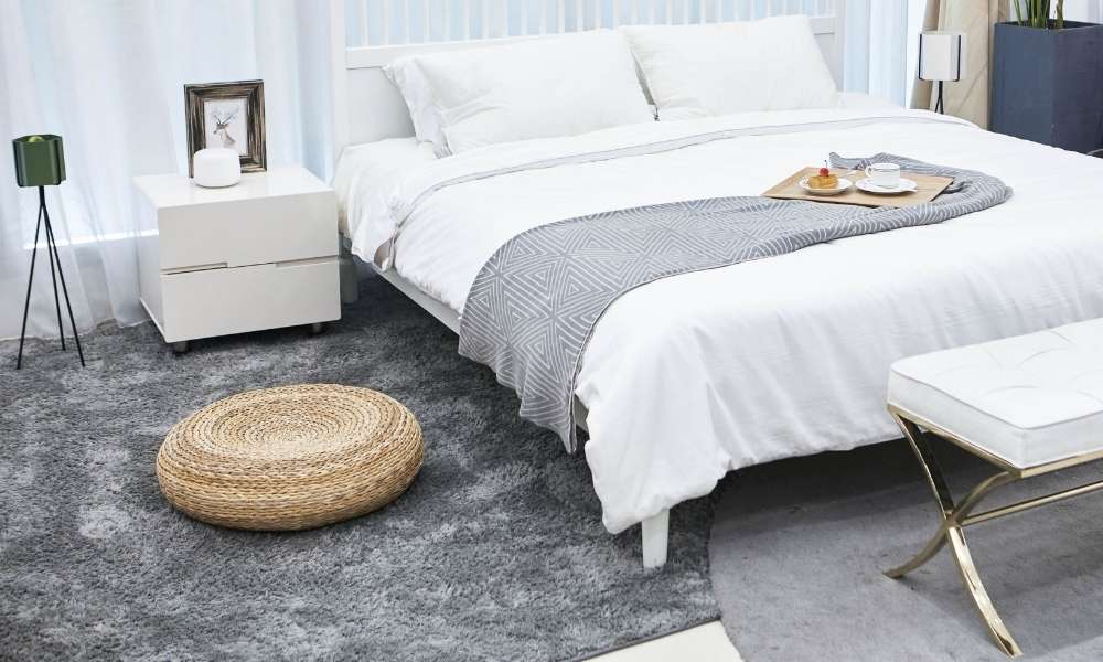 choose the right shape for a bedroom rug