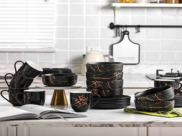 Black Kitchen Decor Ideas - Home Motivate