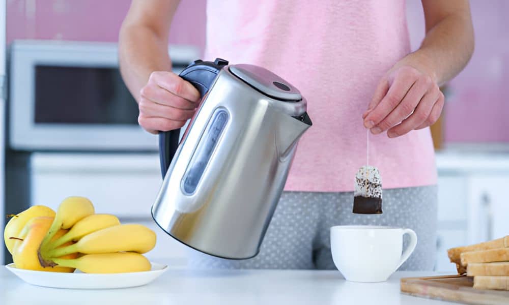 Can You Put Milk In A Tea Kettle