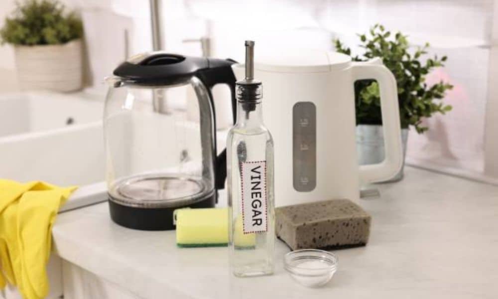 How To Clean Kettle With Vinegar And Baking Soda