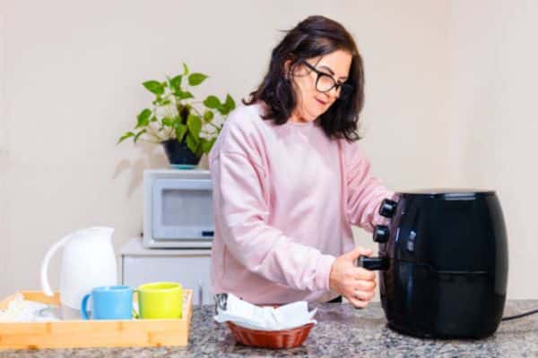 Is Chefman Air Fryer Non Toxic? Let’s Break It Down