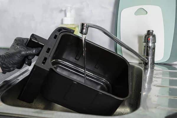 Quick Cleaning vs. Deep Cleaning