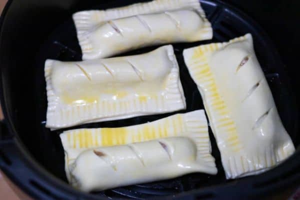 Exact Answer: How Long to Put Toaster Strudel in Air Fryer