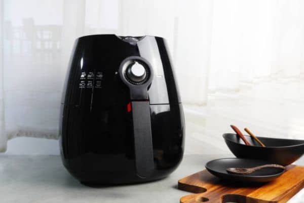 Plug in and Power On to Change Gourmia Air Fryer from Celsius to Fahrenheit