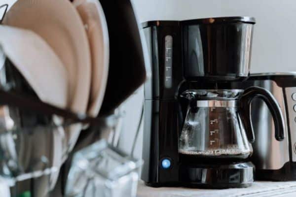 01. Read the Toastmaster Coffee Maker Manual
